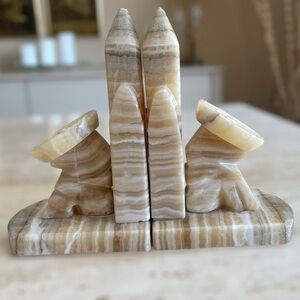 Vintage pair of Carved Mexican Onyx Stone Bookends